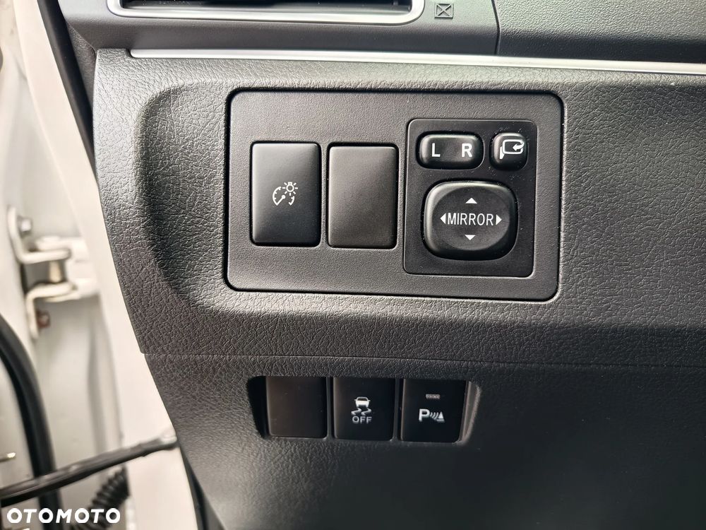Toyota Verso 1.8 5-Sitzer Executive - 28