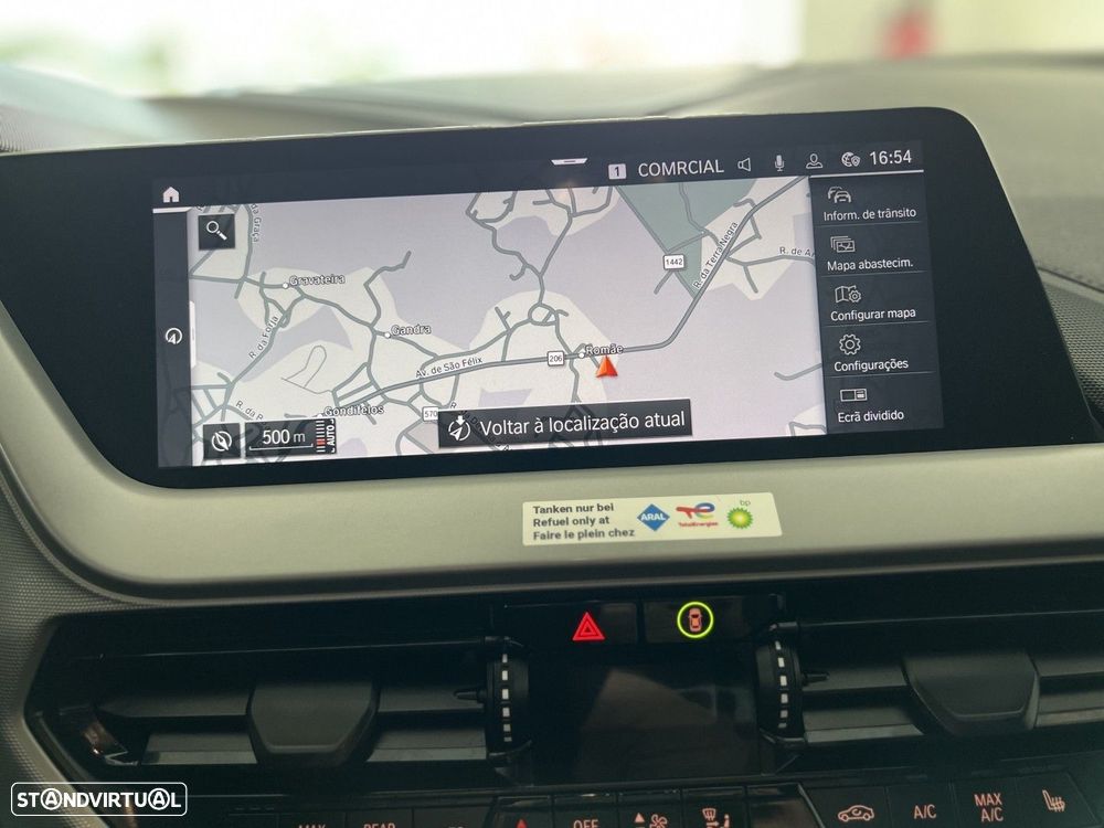 BMW 118 i Aut. Advantage - 18