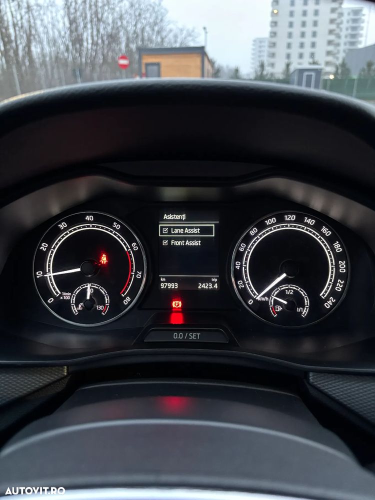 Skoda Kamiq 1.0 TSI Active - 13