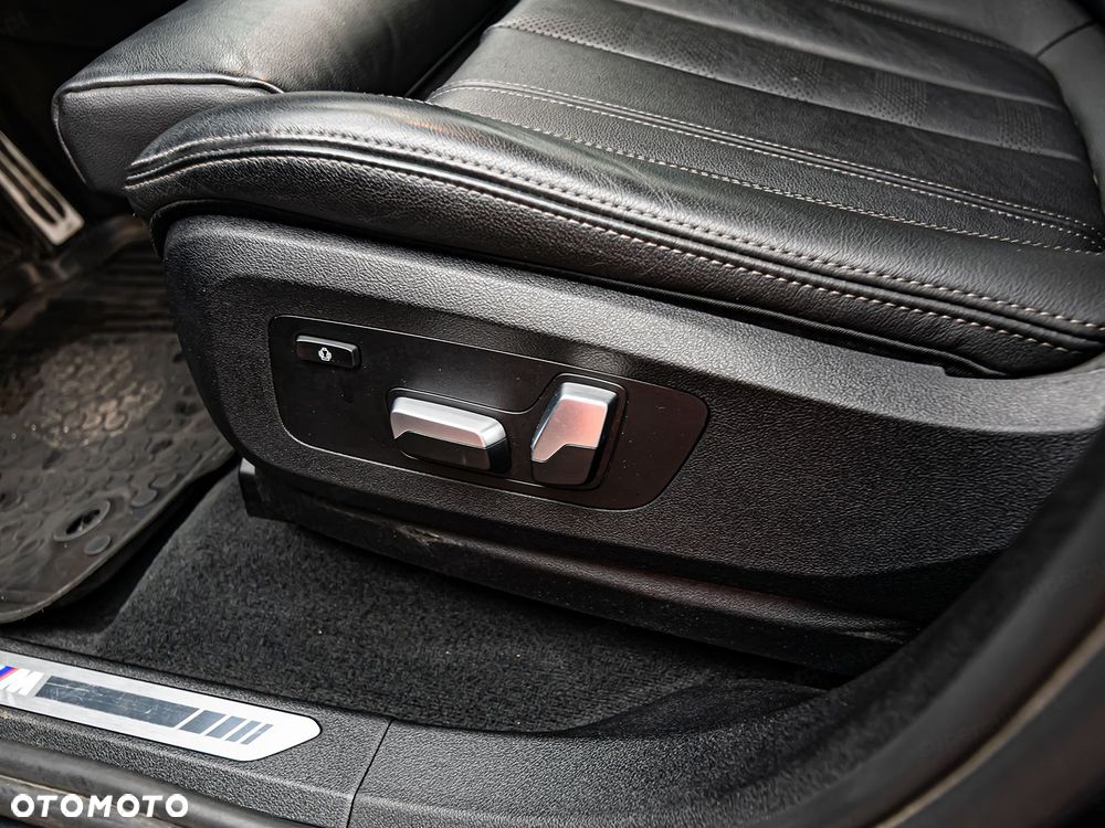 BMW X6 - 10
