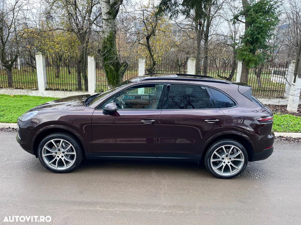 Porsche Cayenne - 13