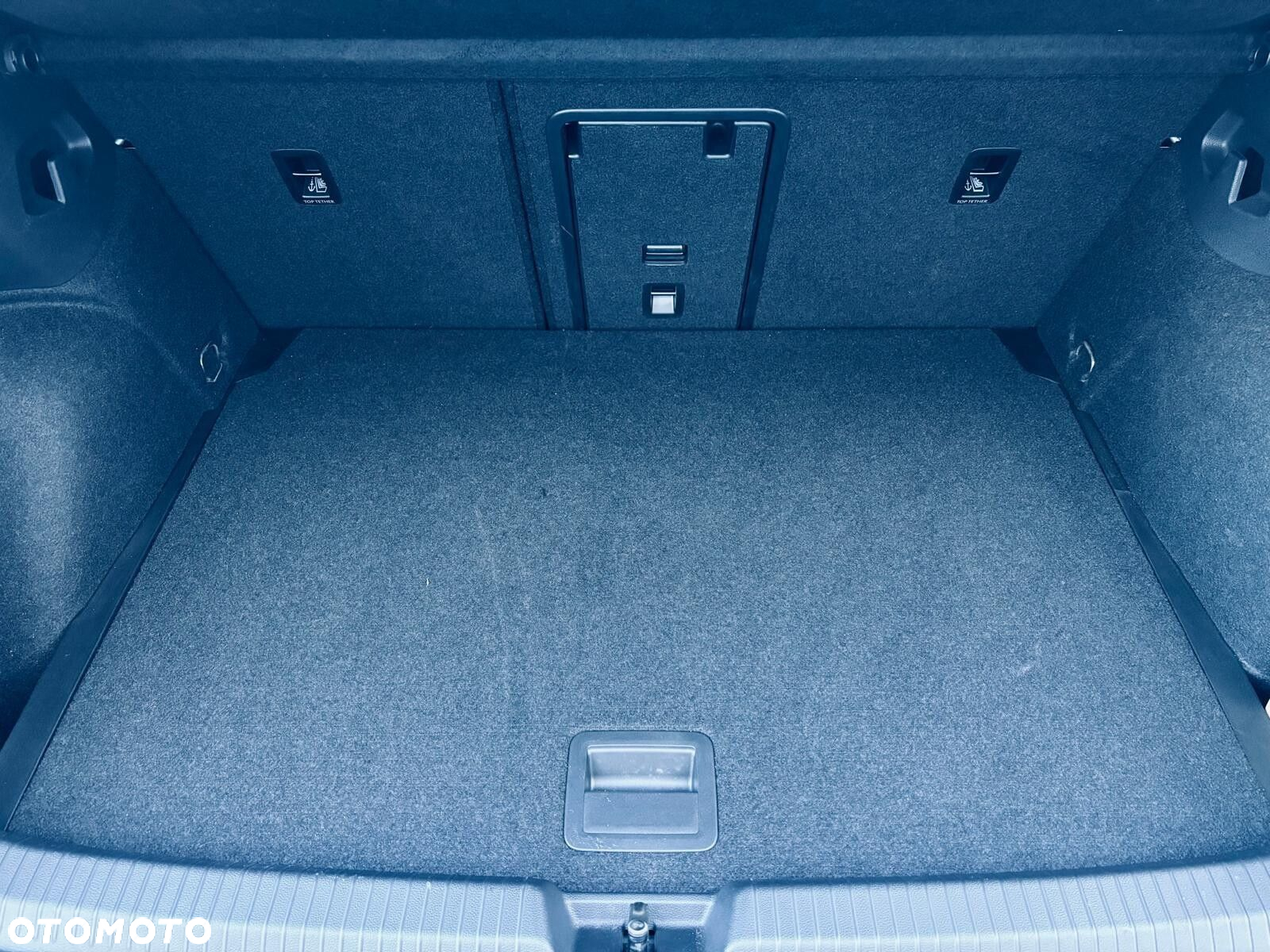 Volkswagen Golf - 9