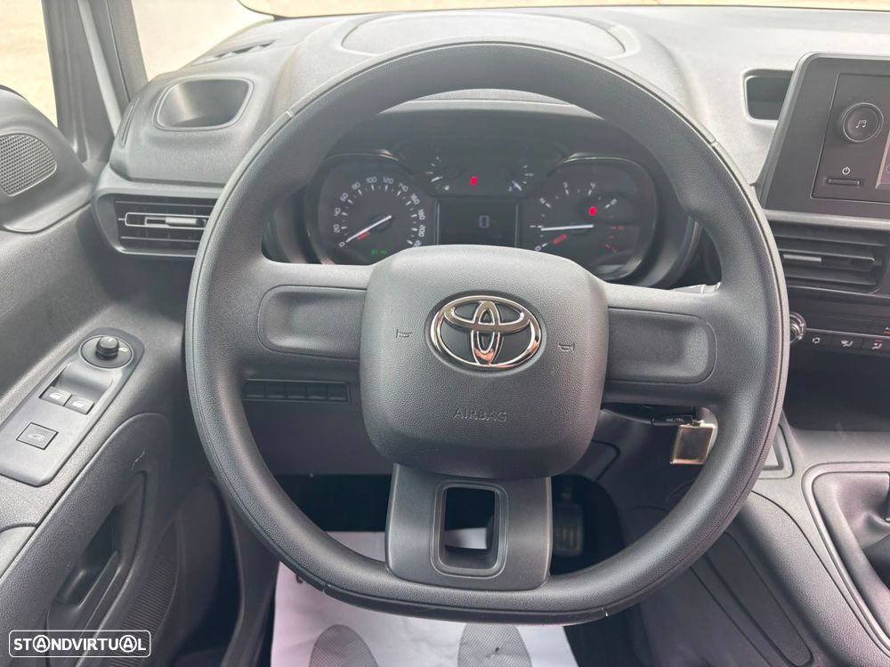 Toyota Proace City 1.5D L1 COMFORT 102cv - AC - GPS - IVA DEDUTÃVEL - 28