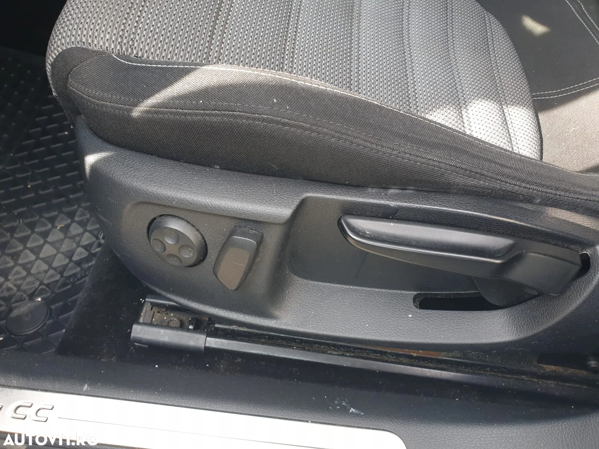 Volkswagen Passat CC 1.8 TSI - 12