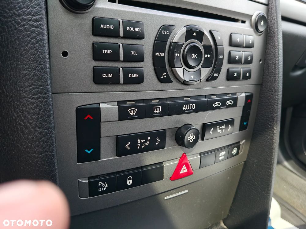 Peugeot 407 HDi 110 Premium - 24
