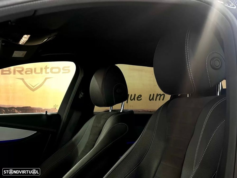 Mercedes-Benz E 300 de 9G-TRONIC AMG Line - 12