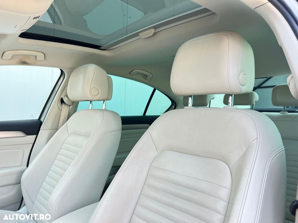 Volkswagen Passat 2.0 TDI (BlueMotion Technology) DSG Highline - 30
