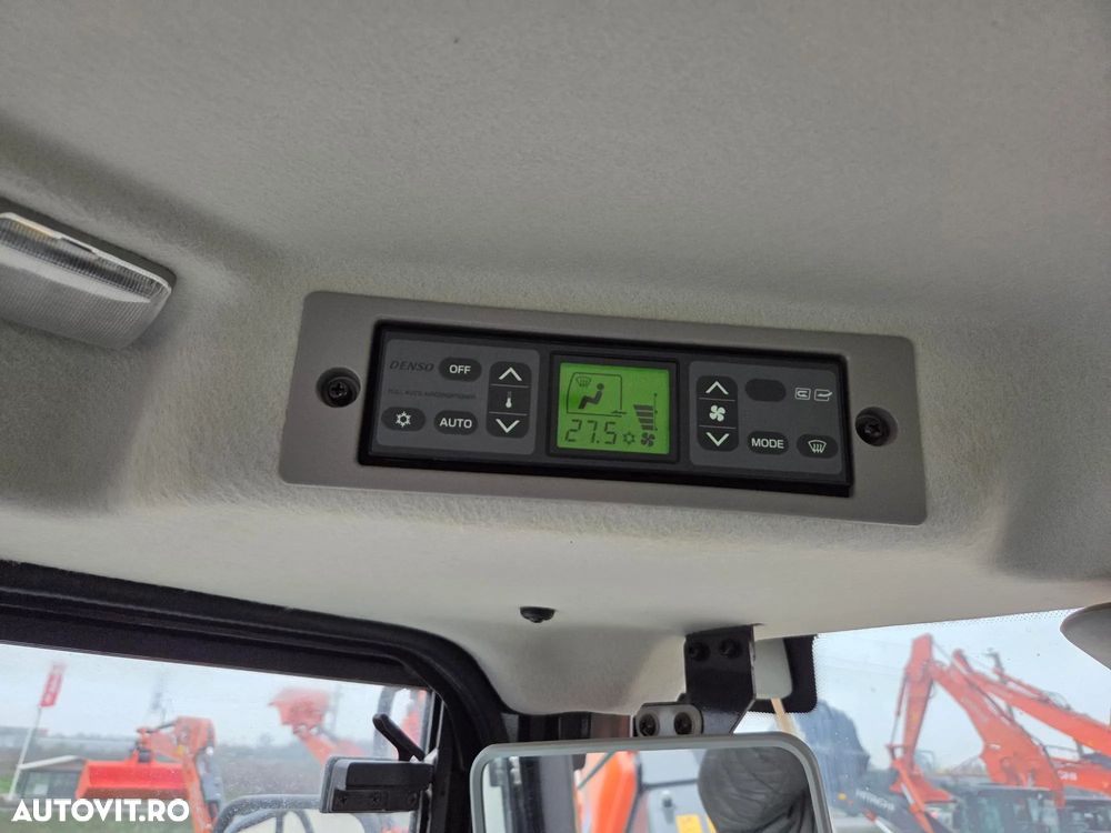 Hitachi EX DEMO, 2024, 454 ore, cupa 5mc, Masa operationala 28t, Anv BRIDGESTONE 95% ok, FARA AD BLUE, Inaltimea incarcare 4,4m, prousa in JAPONIA, posibilietate leasing 5 ani cu rata 16.500 lei lunar, PROMOTIE 177.900 EUR+Tva - 13