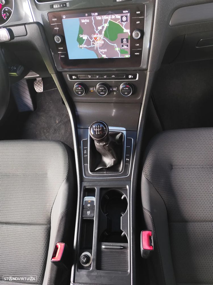 VW Golf Variant 1.6 TDi Confortline - 45