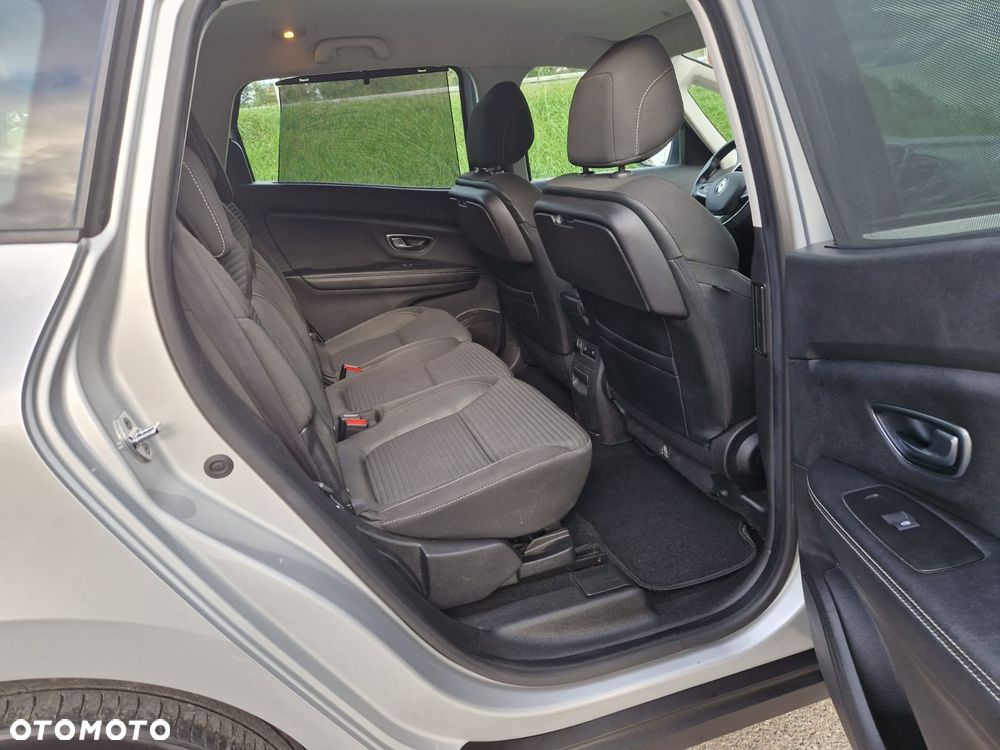 Renault Scenic - 15