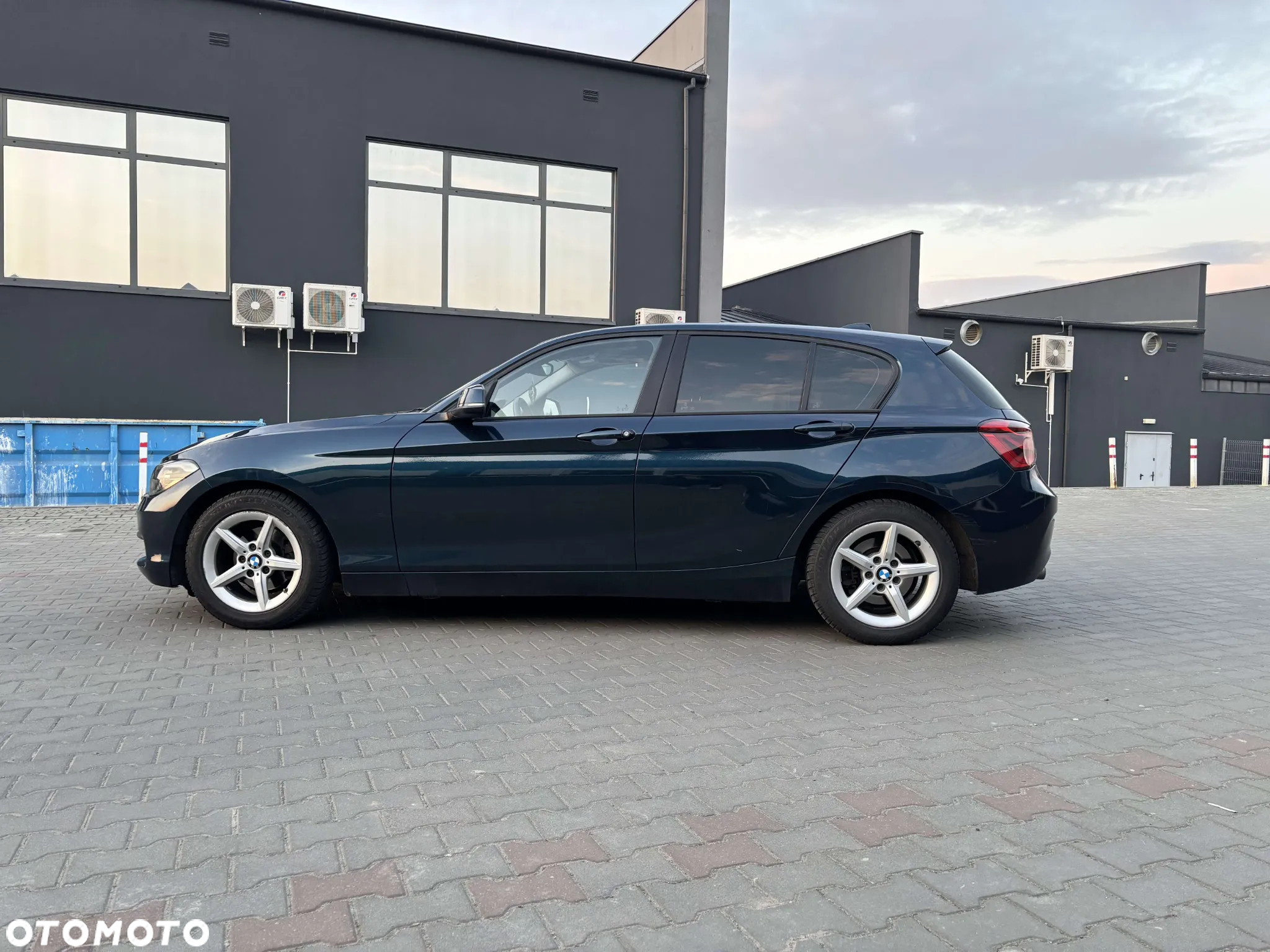 BMW Seria 1 116d EfficientDynamics - 4