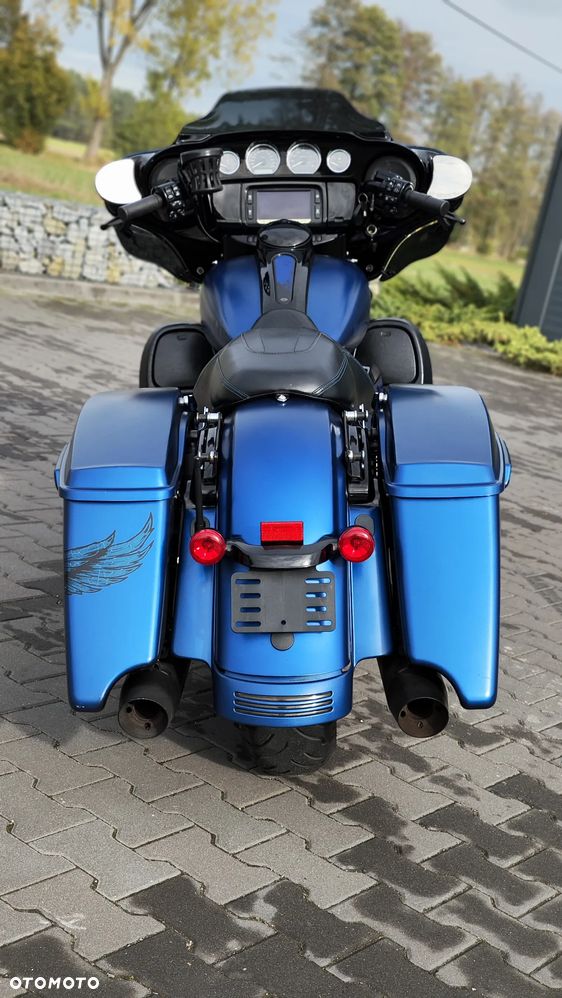 Harley-Davidson Touring Street Glide - 3