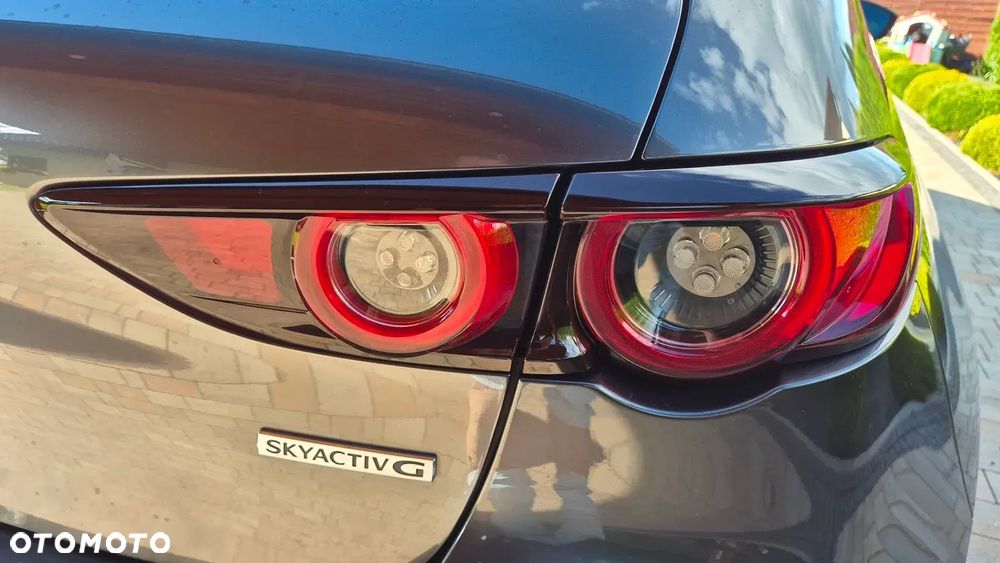 Mazda 3 e-SKYACTIV-G 150 M HYBRID DRIVE HOMURA - 27