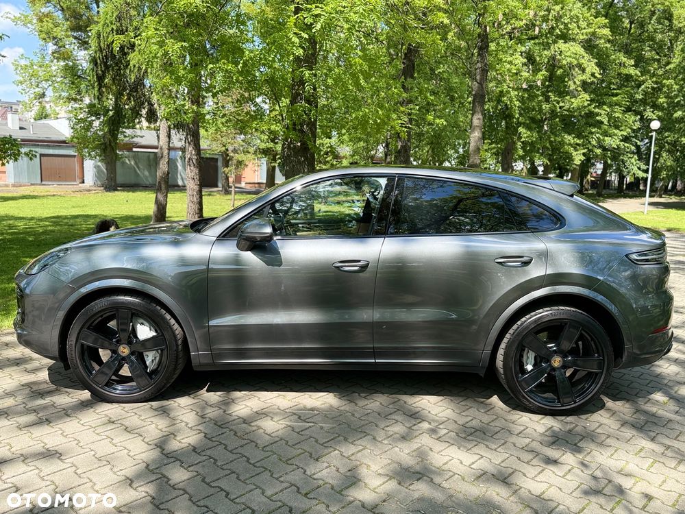 Porsche Cayenne - 5