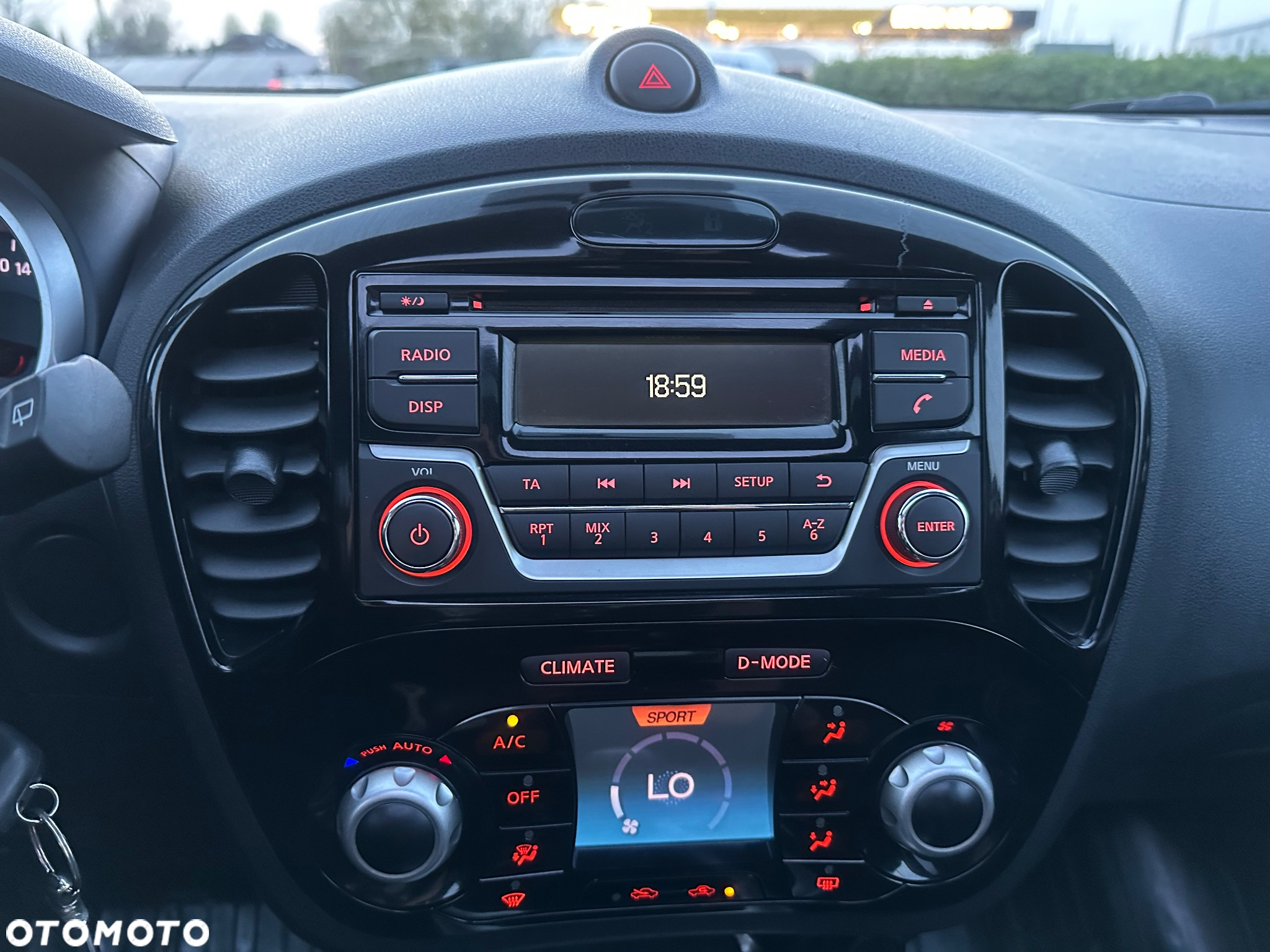 Nissan Juke - 28