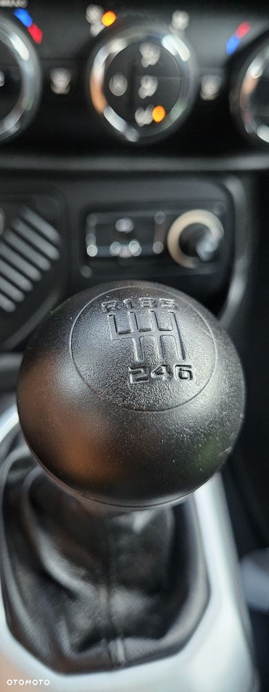 Jeep Renegade 1.4 MultiAir Longitude - 35