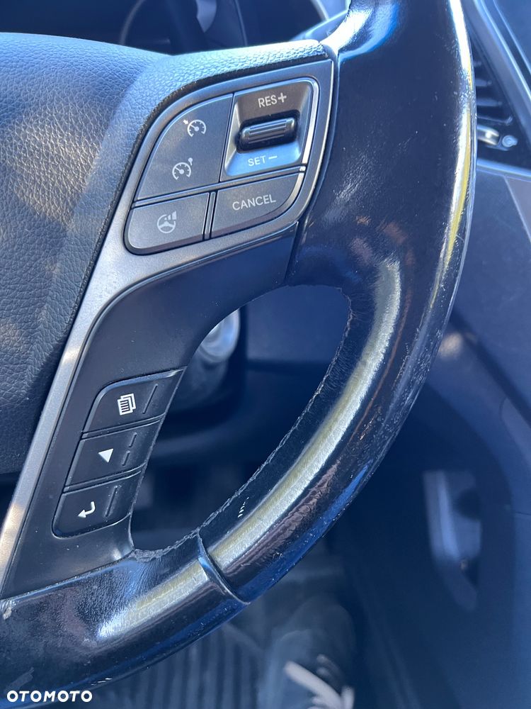 Hyundai Santa Fe - 28