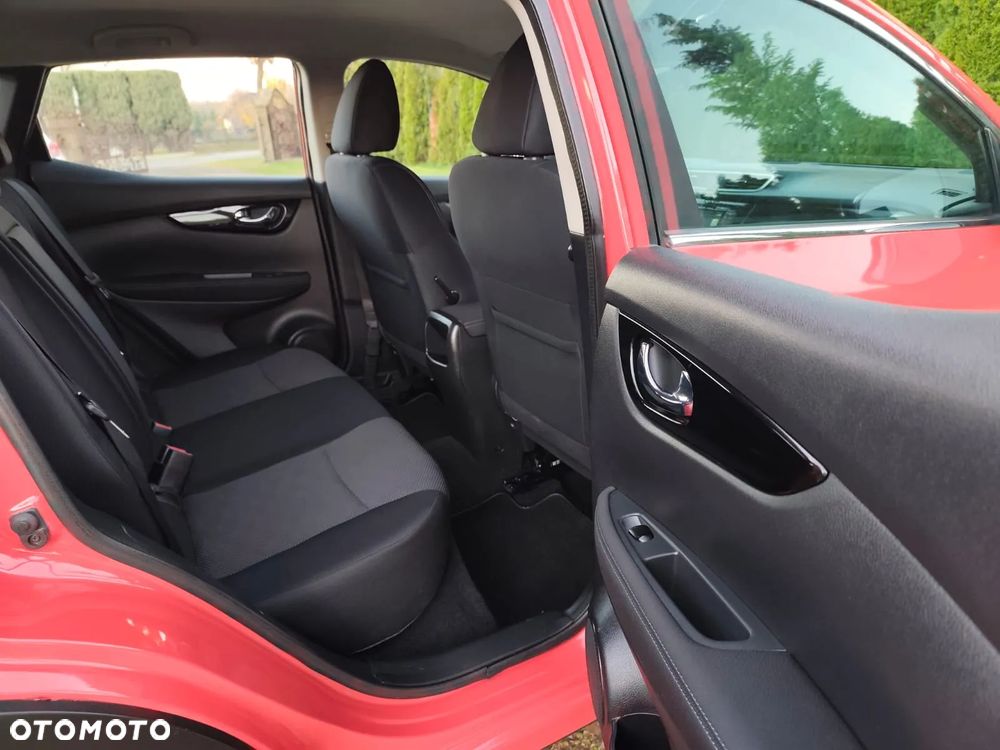 Nissan Qashqai 1.6 DIG-T 360 - 17