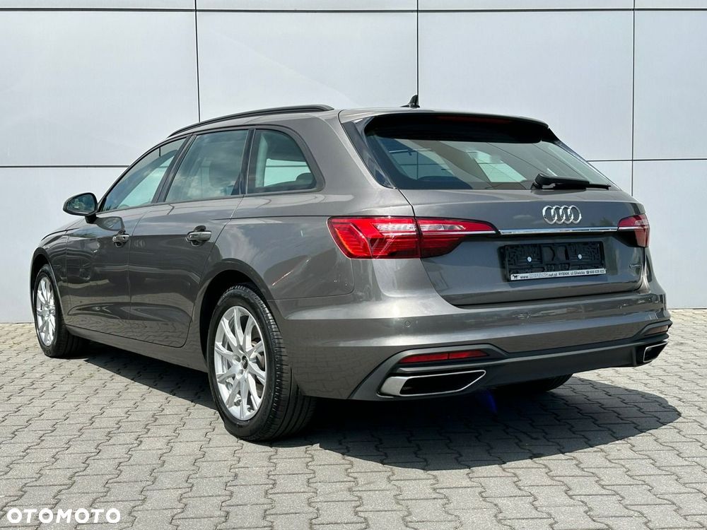 Audi A4 Avant 40 TDI mHEV Quattro S tronic - 9