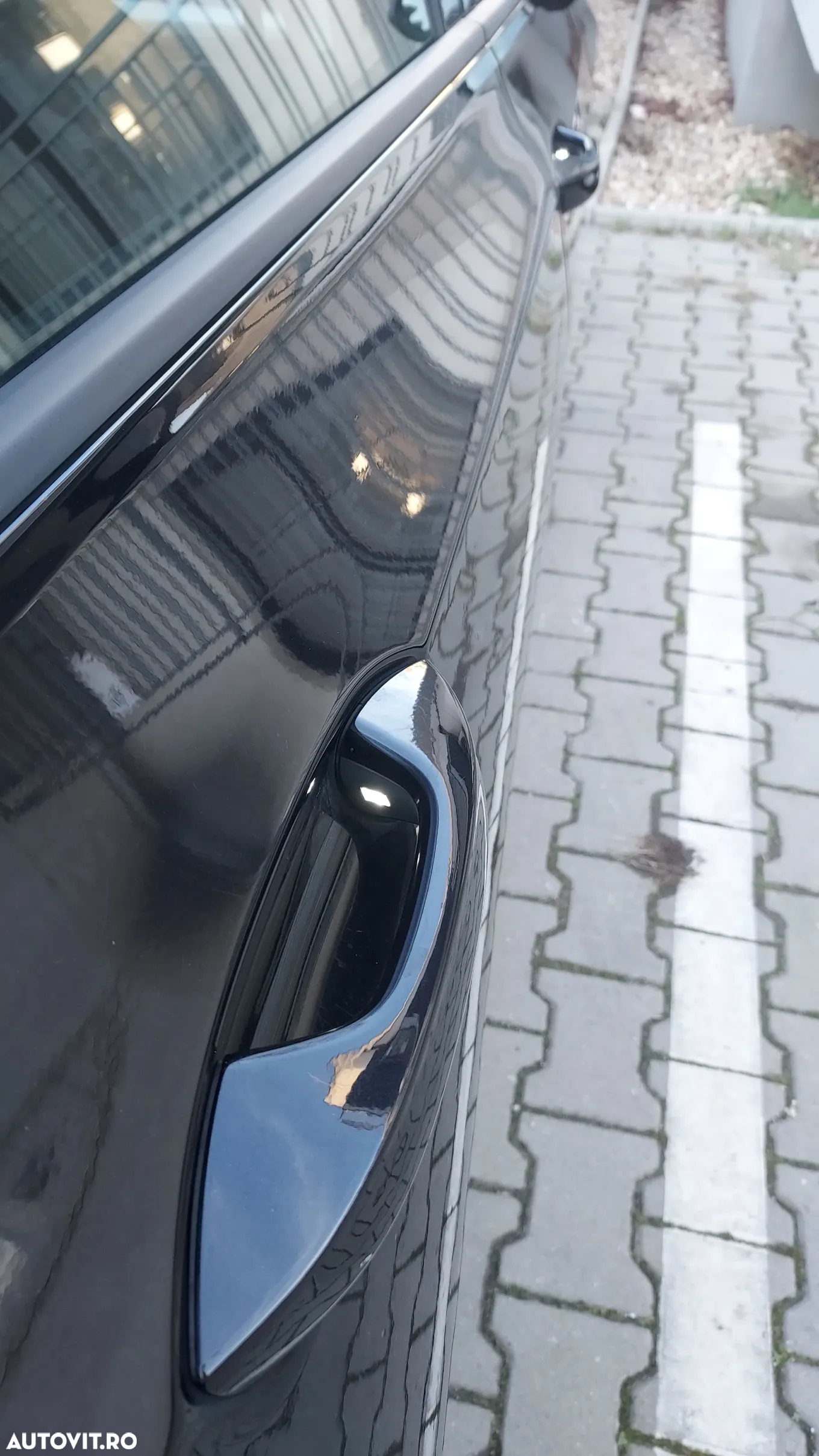 Volkswagen Golf 1.0 eTSI DSG MHEV Life - 5