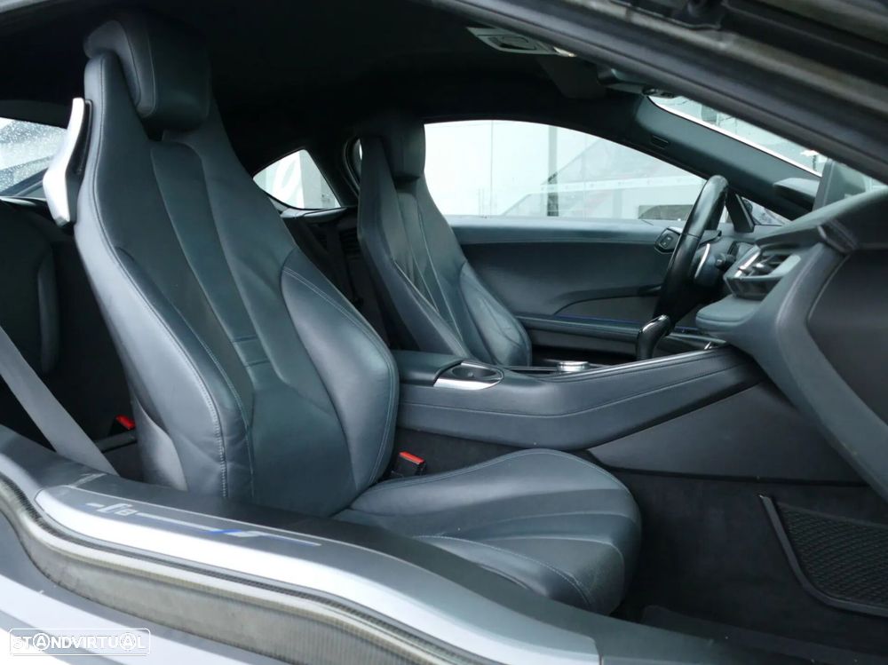 BMW i8 Standard - 31