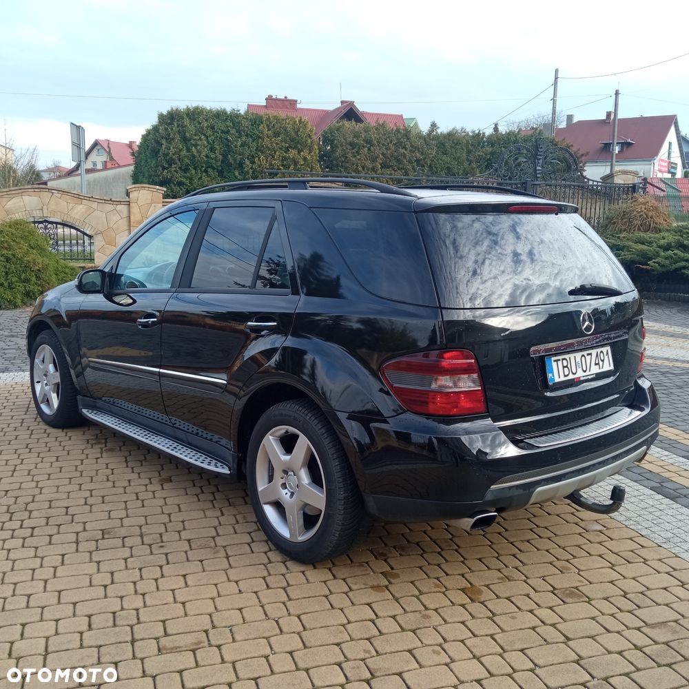 Mercedes-Benz ML - 4