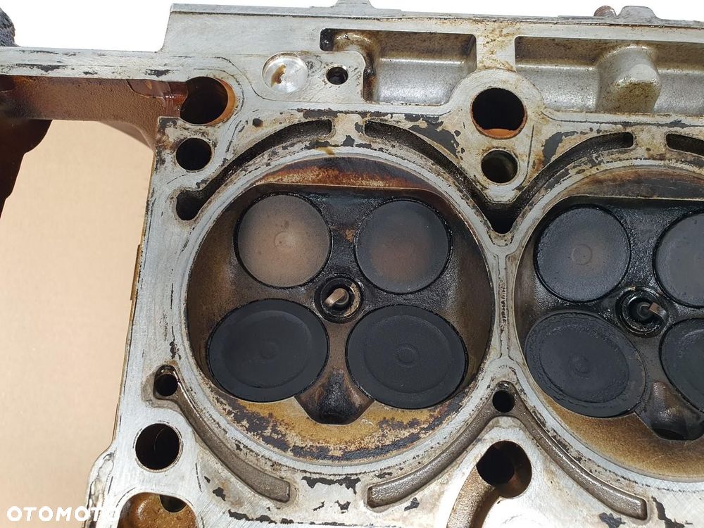 GŁOWICA SILNIKA PRAWA CCDA AUDI A6 C6 FSI 06E103404A - 12