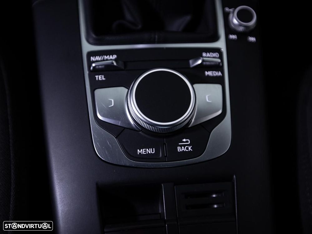 Audi A3 Limousine 1.6 TDI - 19