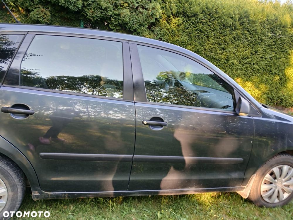 Volkswagen Polo 1.2 Entry - 2