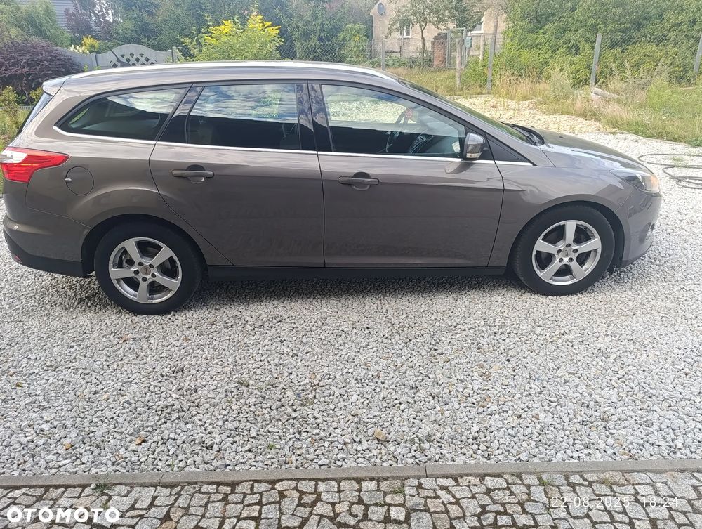 Ford Focus 1.6 TDCi ECOnetic 88g Start-Stopp-System Titanium - 3