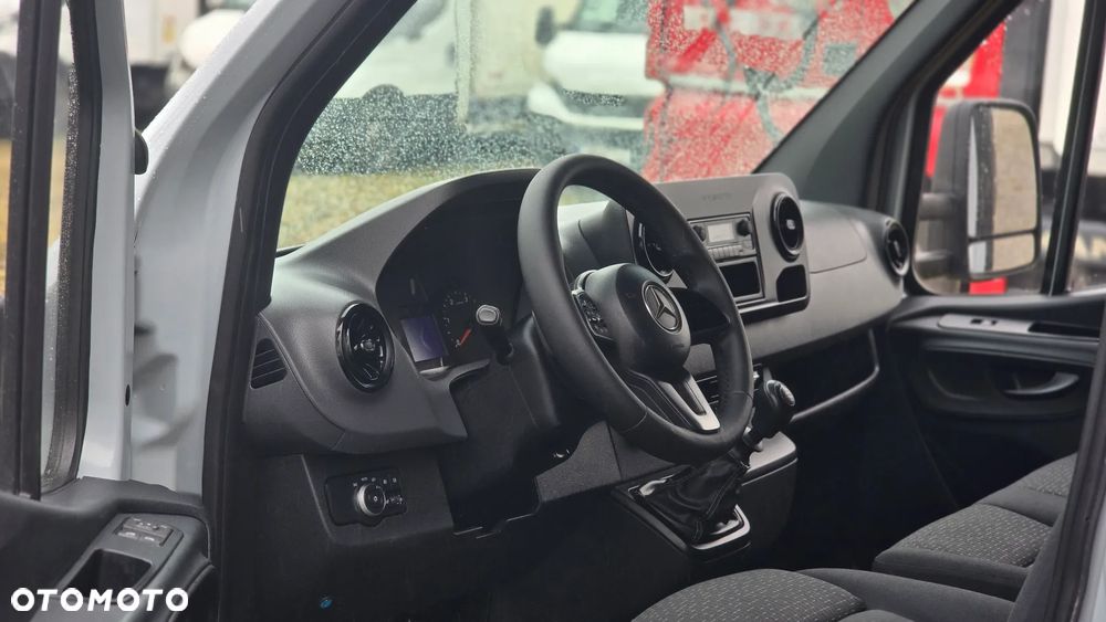 Mercedes-Benz SPRINTER 316 CDI 907❗ PLANDEKA 10 PALET / DRZWI Z TYŁU / DWIE WYSOKOSCI JAZDY / ZABUDOWA JEGGER / MAX ROZSTAW OSI / PODUSZKI PNEUMATYCZNE / SYPIALKA / RAMA / LAWETA / SALON POLSKA ❗❗ - 7