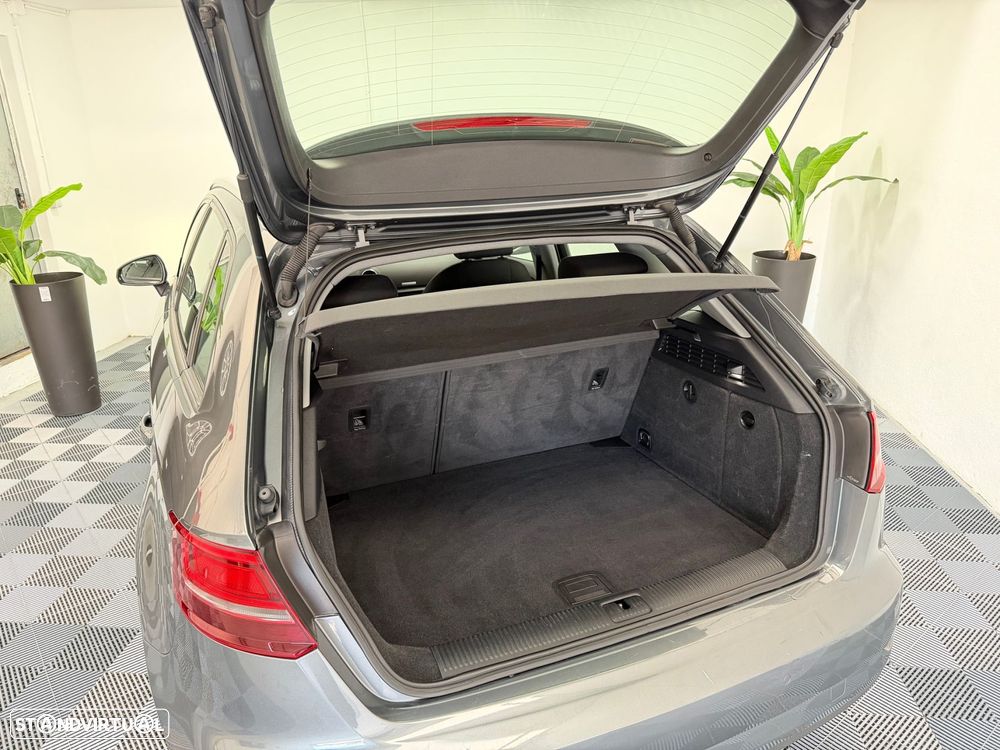 Audi A3 Sportback 30 TFSI Design S tronic - 23