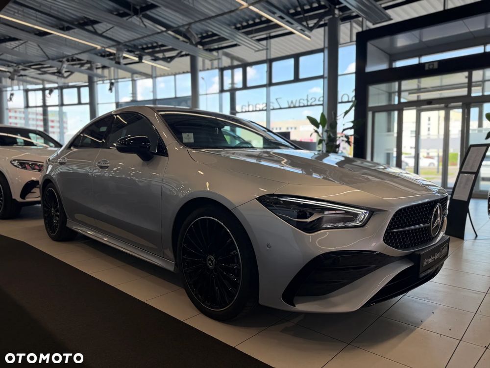 Mercedes-Benz CLA 200 AMG Line 7G-DCT - 8