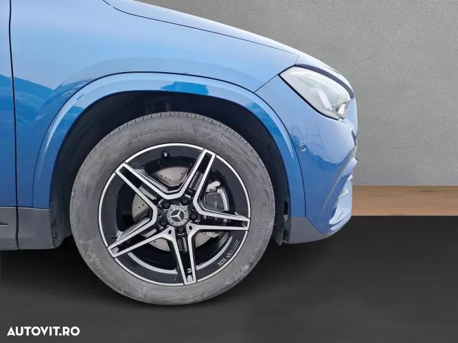 Mercedes-Benz GLA 200 d 4MATIC Aut. - 17