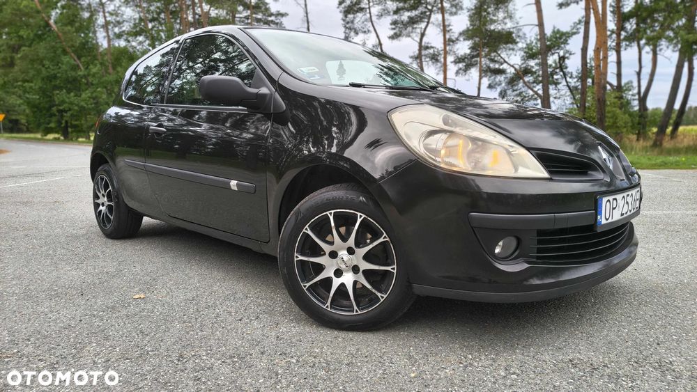 Renault Clio - 6