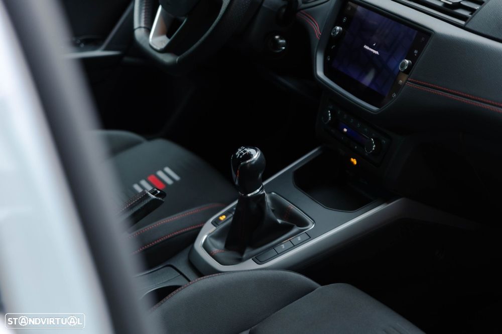 SEAT Arona 1.0 TSI FR - 22