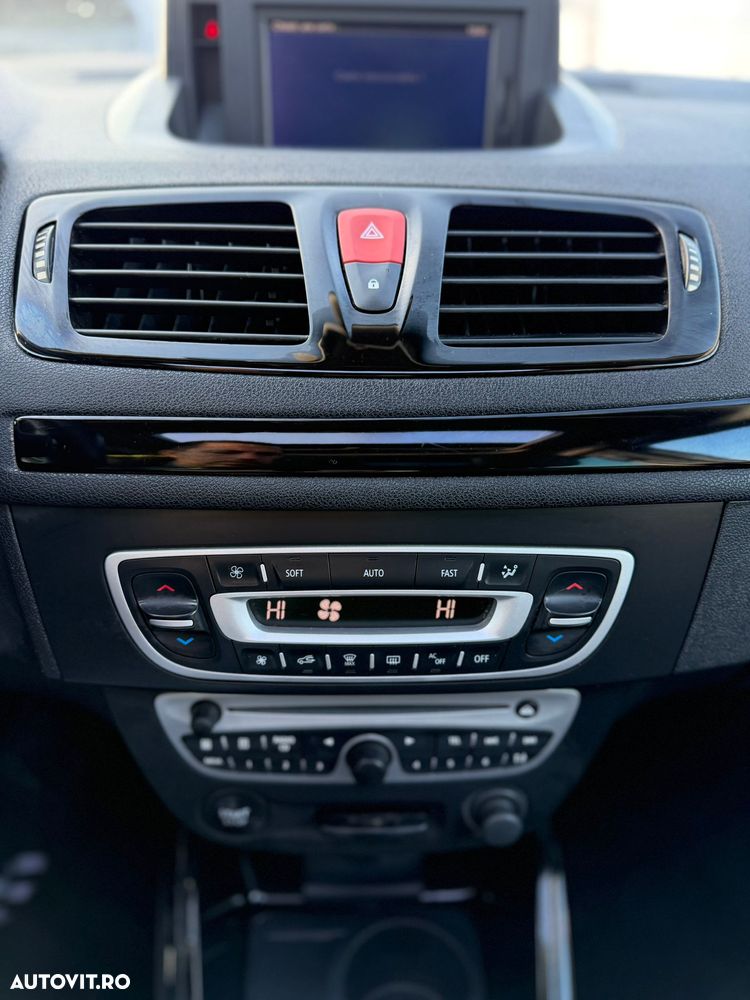 Renault Megane Grandtour ENERGY dCi 110 Start & Stopp Bose Edition - 15