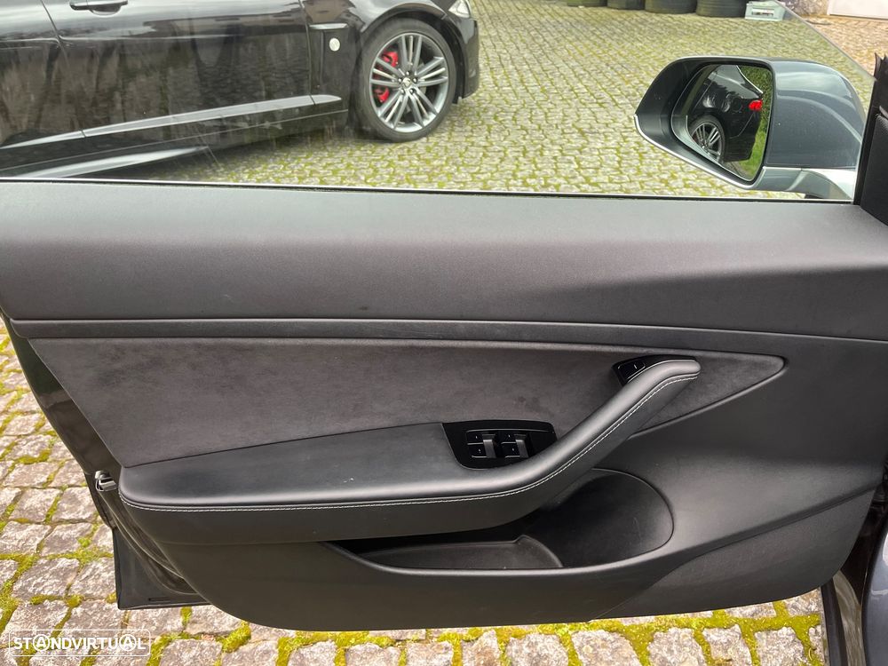 Tesla Model 3 Standard RWD - 14