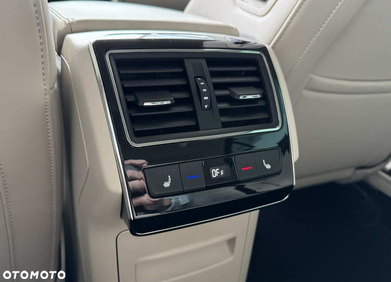 Skoda Superb - 16