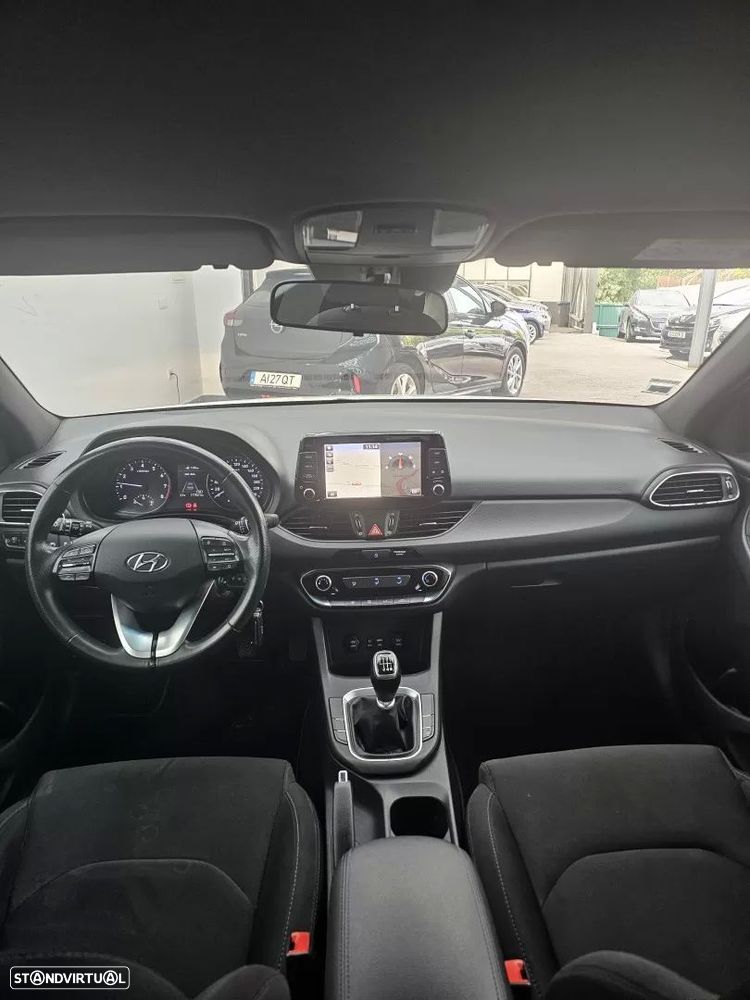 Hyundai i30 SW 1.0 T-GDi Comfort+Navi - 34