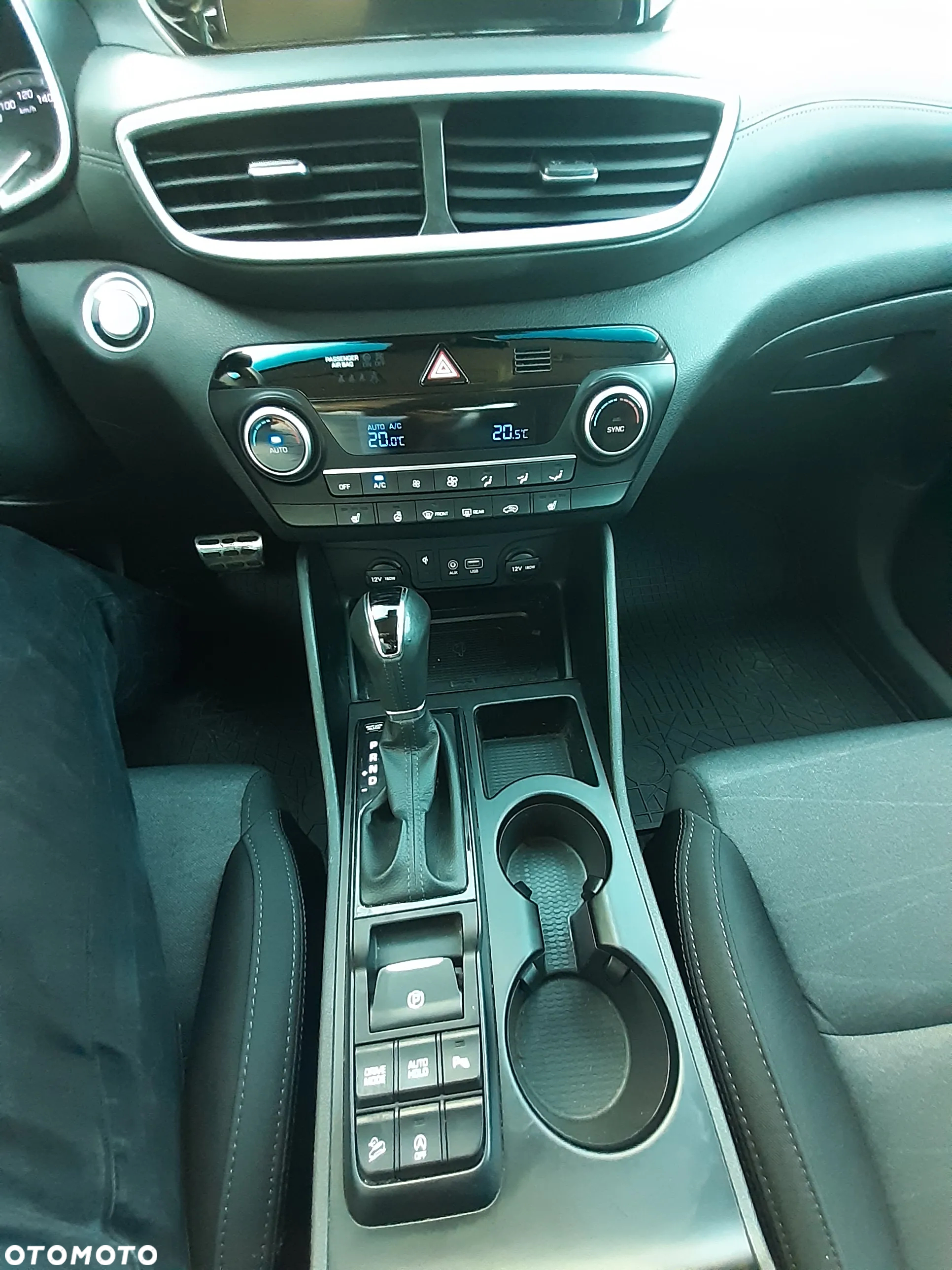 Hyundai Tucson 1.6 T-GDi Premium 4WD DCT - 14