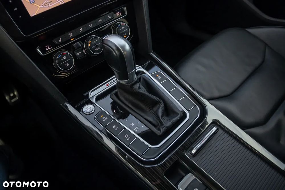 Volkswagen Arteon 2.0 TDI SCR 4Motion DSG Elegance - 25