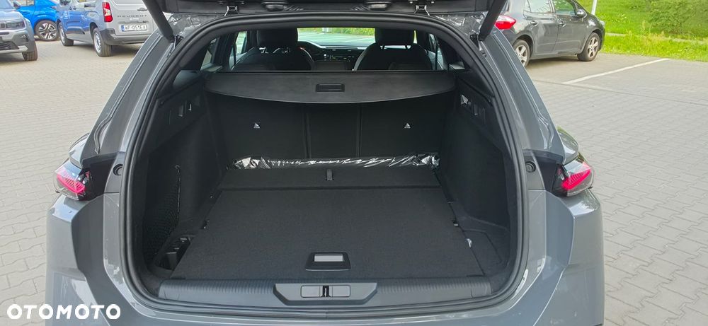 Peugeot 308 1.2 mHEV GT S&S e-DCS6 - 22