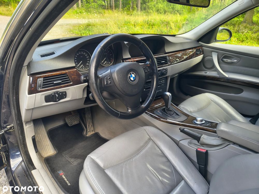 BMW Seria 3 - 25