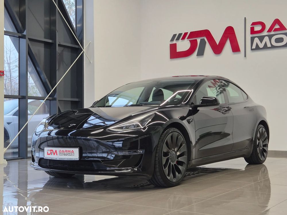 Tesla Model 3 Langstreckenbatterie Allradantrieb Dual Motor Performance - 4