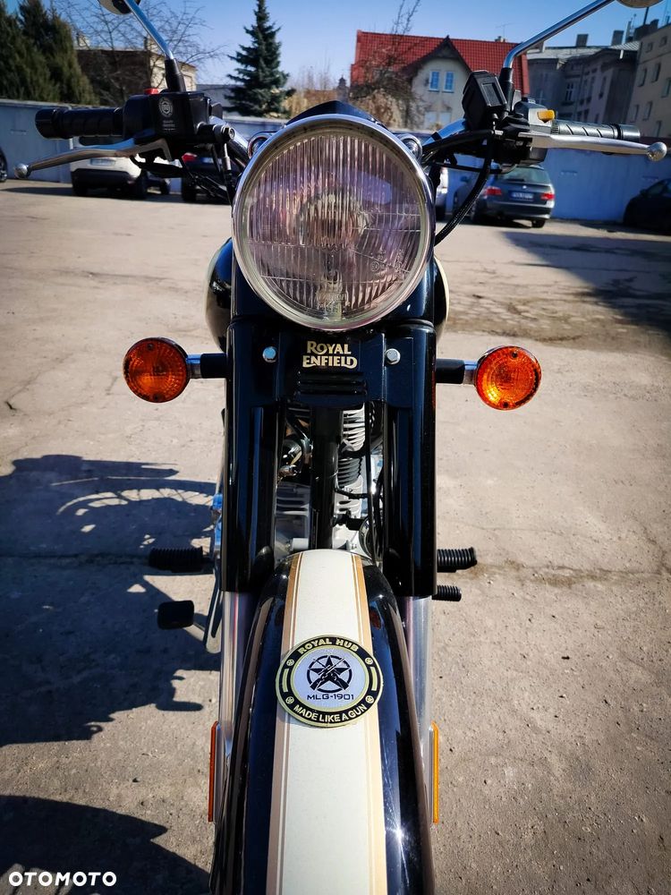 Royal Enfield Classic - 4