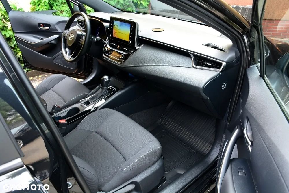 Toyota Corolla 1.8 Hybrid Comfort - 25