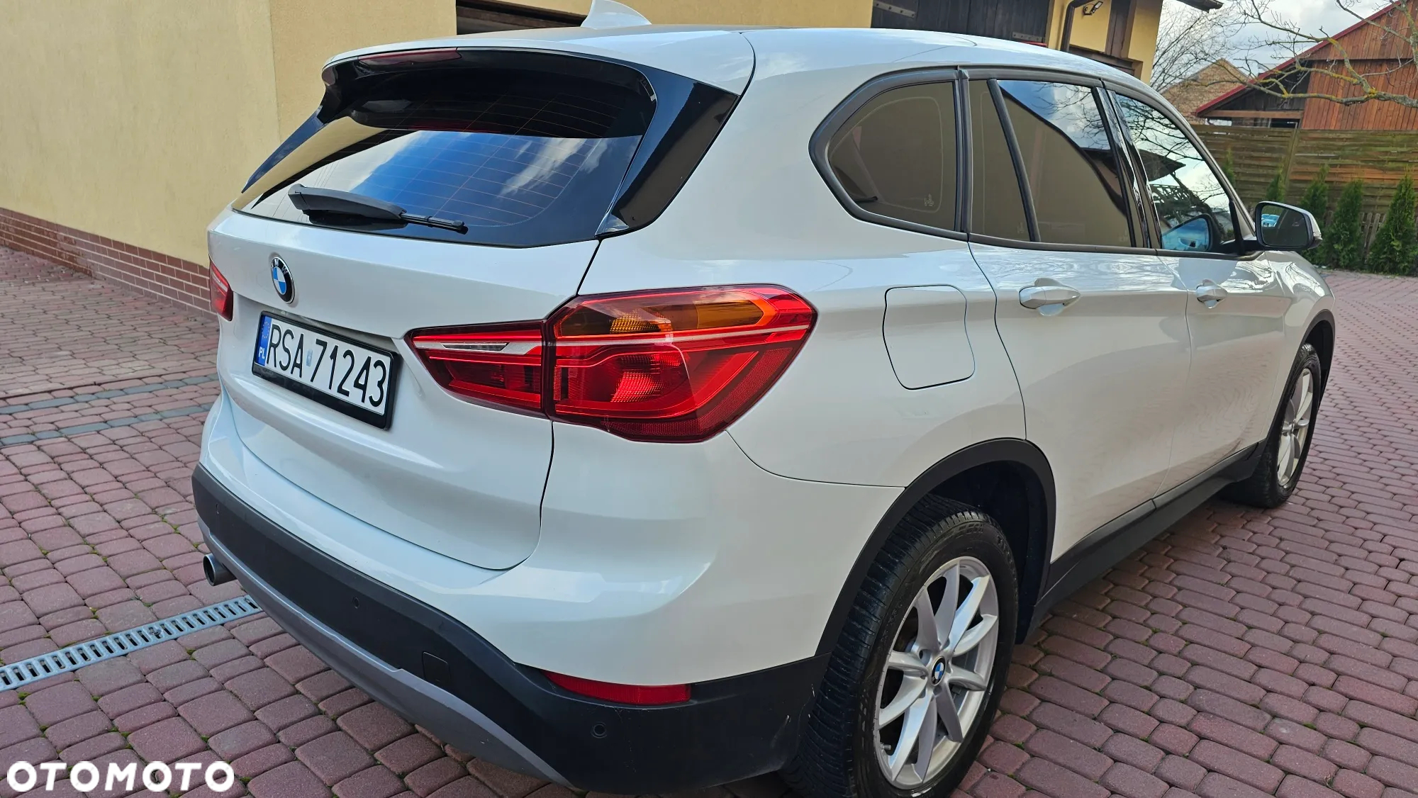 BMW X1 sDrive18d Advantage - 22