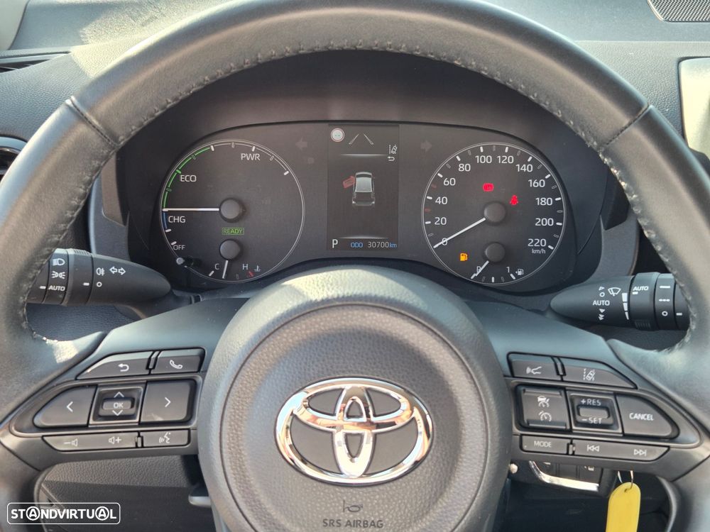 Toyota Yaris - 16