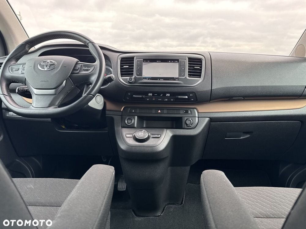 Toyota Proace Verso 2.0 D4-D Medium Family - 12
